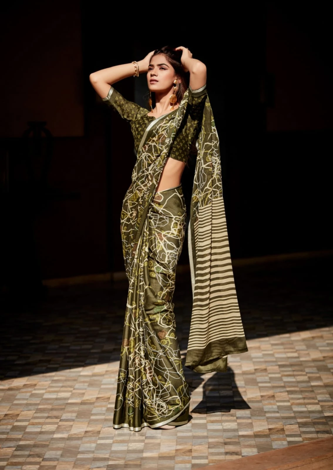 Kashvi Creation Valishka Vol 5 Fine Crape Wholesale Fancy Sarees Catalog — Wholesale Sarees, Kashvi Creation wholesale from Surat - Gallery Image 7